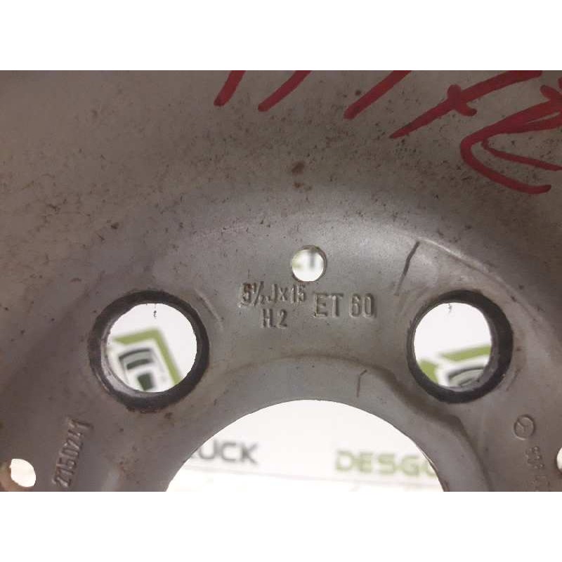 Recambio de llanta para mercedes-benz vito (w638) combi 108 d  (638.164) referencia OEM IAM  5 1/2J X 15 H2 ET60 15''-5 TORNILLO - Blanco 2