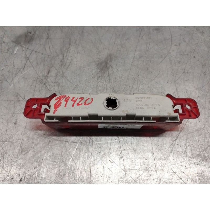 Recambio de luz central de freno para mazda 3 berlina (bk) 1.6 crdt active referencia OEM IAM - Negro 2
