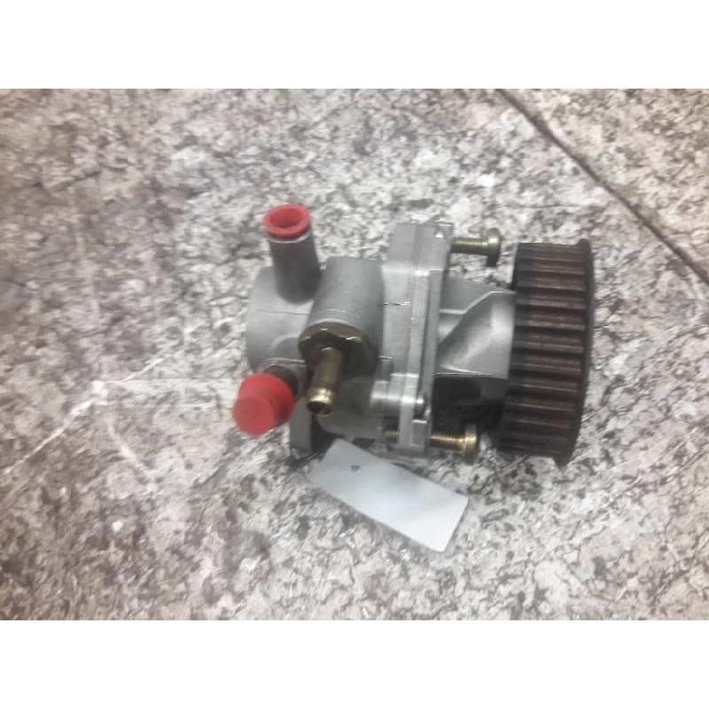 Recambio de depresor freno / bomba vacio para renault laguna (b56) 2.0 d rn (b56f/g) referencia OEM IAM 72166610G 2
