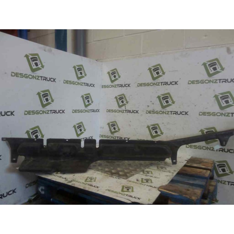 Recambio de deposito limpia para man f 90 19.242/262/292/302 fki batalla 3500 (19.242/262) gran espacio referencia OEM IAM 81264 3
