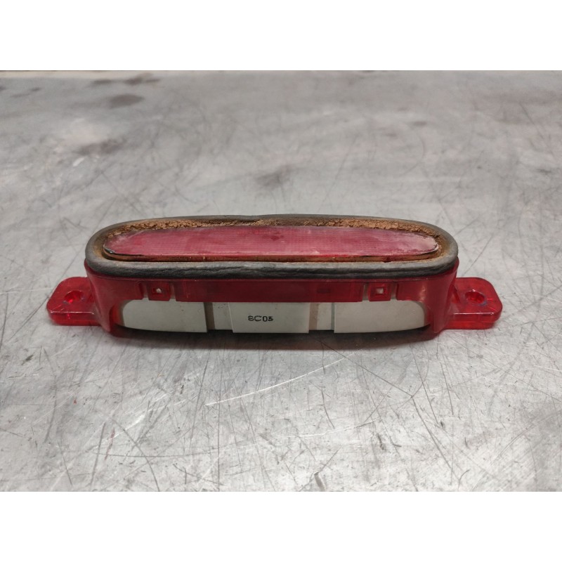 Recambio de luz central de freno para mazda 3 berlina (bk) 1.6 crdt active referencia OEM IAM - Negro 5