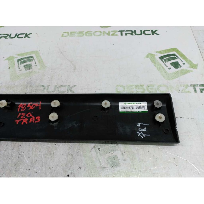 Recambio de moldura para renault kangoo (f/kc0) authentique referencia OEM IAM 8200038179 CHASIS IZQUIERDA 73 , 5 CM - Blanco 5