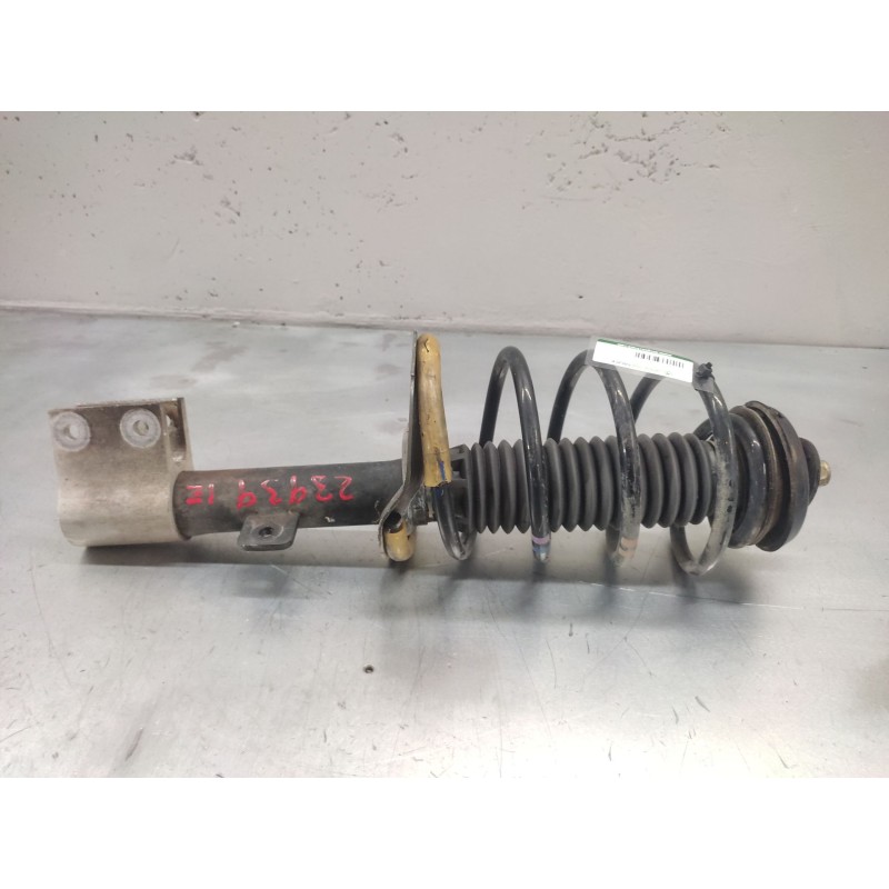 Recambio de amortiguador delantero izquierdo para peugeot 307 berlina (s2) 1.6 hdi referencia OEM IAM 2