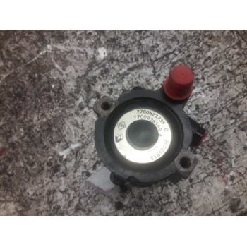 Recambio de bomba direccion para renault laguna (b56) 2.0 d rn (b56f/g) referencia OEM IAM 7700823738C 7700826569A 