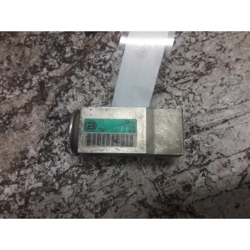 Recambio de valvula expansion para opel meriva cosmo referencia OEM IAM 7007048 52238190 3