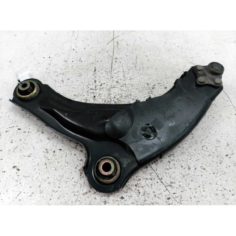 Recambio de brazo suspension inferior delantero izquierdo para renault laguna ii grandtour (kg0) referencia OEM IAM 5