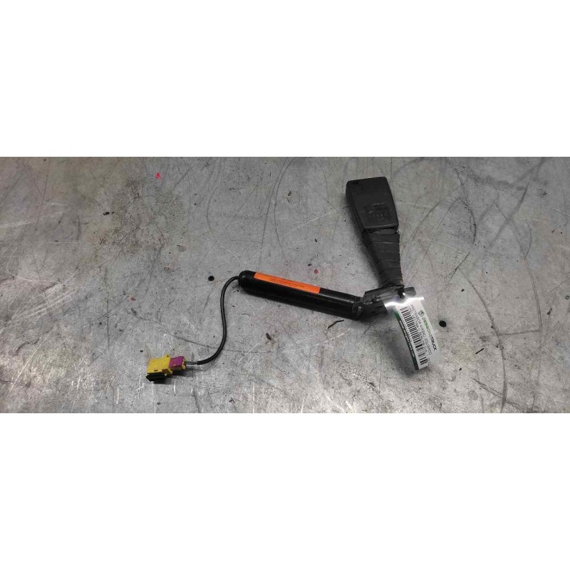 Recambio de pretensor airbag izquierdo para opel vectra c berlina club referencia OEM IAM   TRASERO