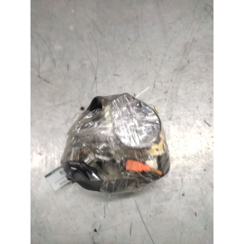 Recambio de cinturon seguridad delantero derecho para peugeot 307 berlina (s2) 1.6 hdi referencia OEM IAM 96527696XX 2