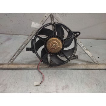 Recambio de electroventilador para mercedes-benz vito (w638) combi referencia OEM IAM 6385000593  
