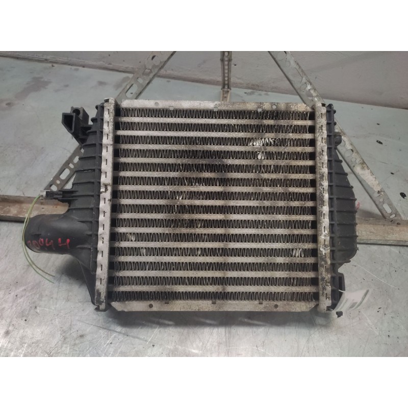 Recambio de intercooler para mercedes-benz vito (w638) combi referencia OEM IAM 6385012901 - Blanco 2