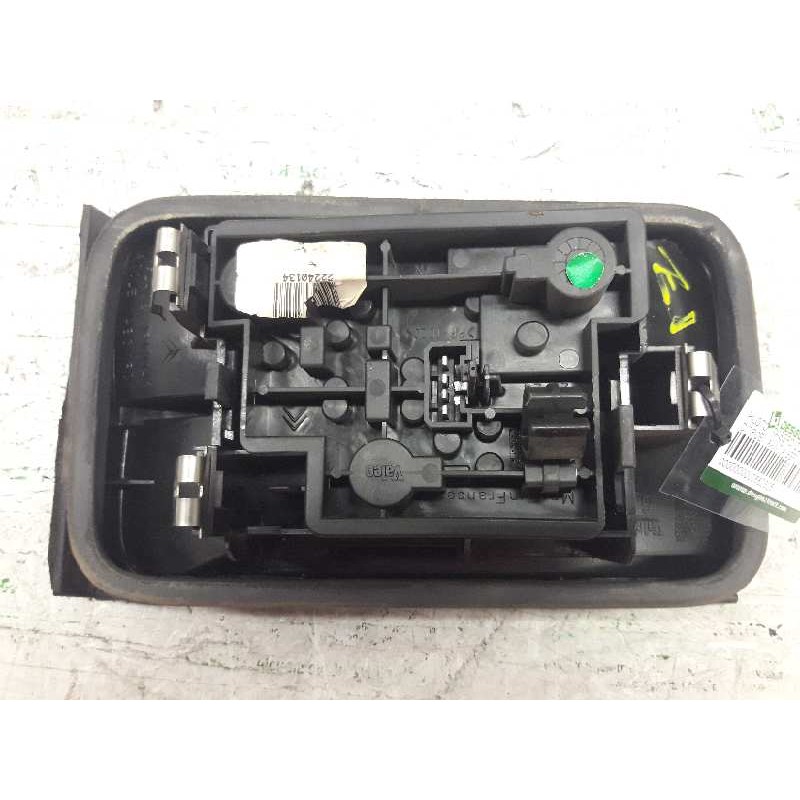 Recambio de piloto trasero izquierdo para citroën xantia berlina 2.0 hdi cat (rhy / dw10td) referencia OEM IAM  MALETERO - Azul 2