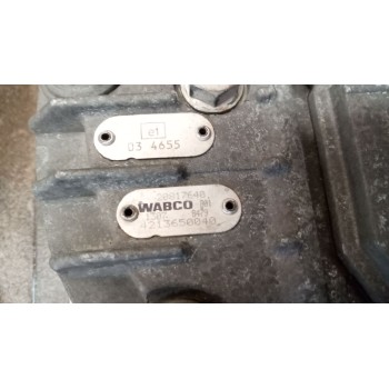 Recambio de caja cambios para renault magnum ab 2005 12.8 diesel referencia OEM IAM AT2412D 1100226555 3190585
