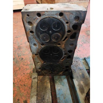 Recambio de culata para pegaso trucks serie 1200 1236 referencia OEM IAM   