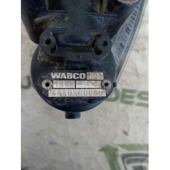 Recambio de valvula aire para daf trucks 85 far 85.330 (329cv) referencia OEM IAM 4410500060 1398 WABCO