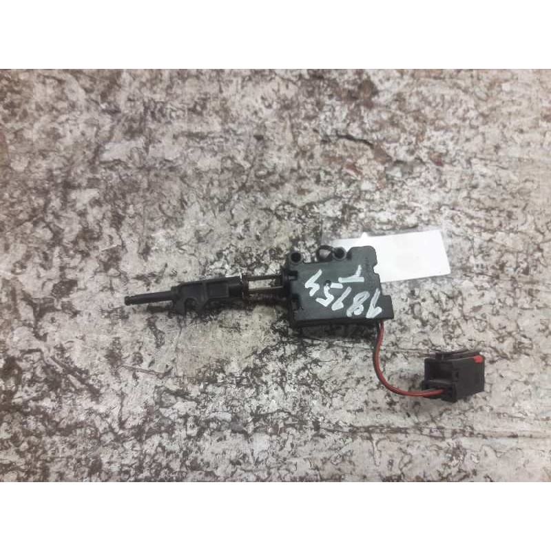 Recambio de motor cierre centralizado porton para opel meriva cosmo referencia OEM IAM 09183495 505603 2 PINS 3