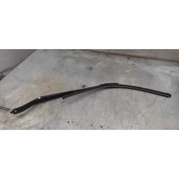 Recambio de brazo limpia delantero izquierdo para citroën c3 lx referencia OEM IAM   