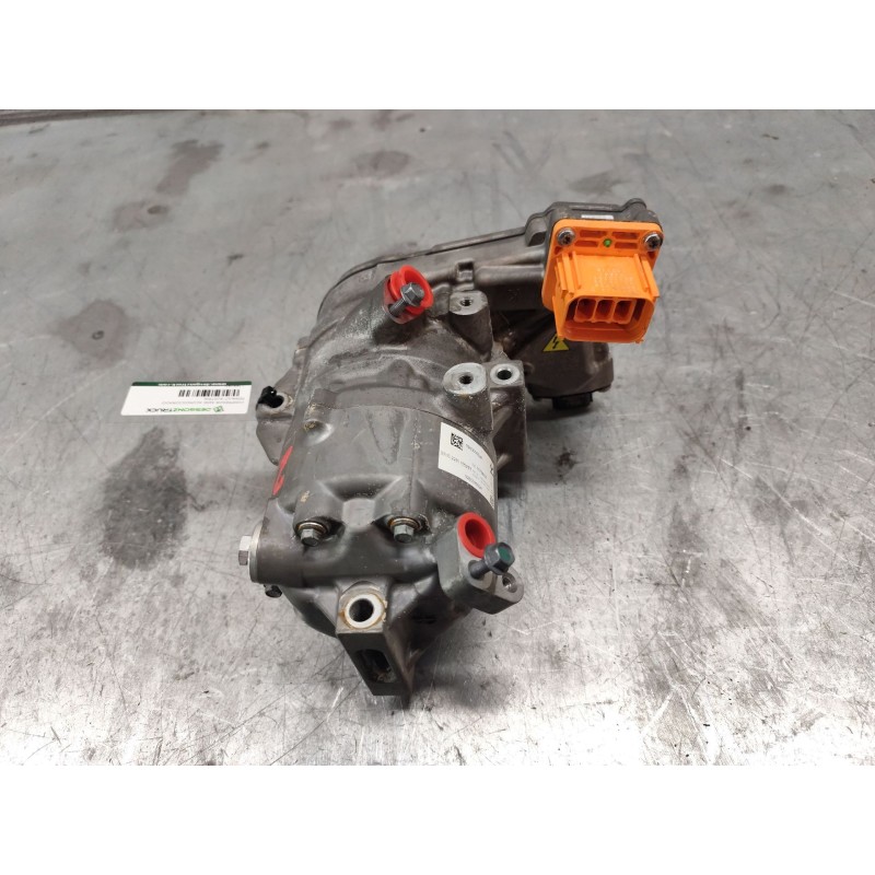 Recambio de compresor aire acondicionado para renault austral tce 130 referencia OEM IAM 926003993R - Negro 2