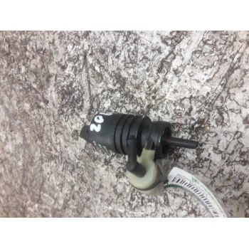 Recambio de bomba limpia para opel meriva blue line referencia OEM IAM 90585762 0020008 2 PINS