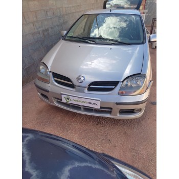 nissan almera tino (v10) del año 2005
