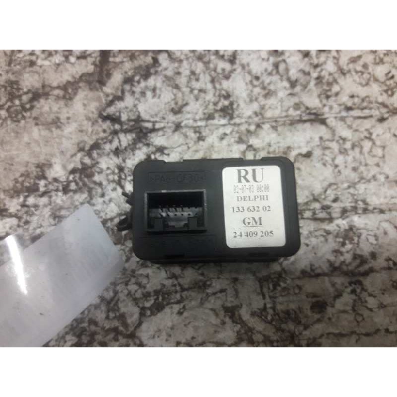 Recambio de mando elevalunas delantero izquierdo para opel meriva cosmo referencia OEM IAM 13363202 24409205 6 PINS 2