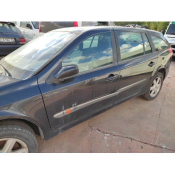 renault laguna ii grandtour (kg0) del año 2004
