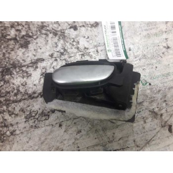 Recambio de maneta interior delantera derecha para peugeot 206 berlina xs clim referencia OEM IAM   