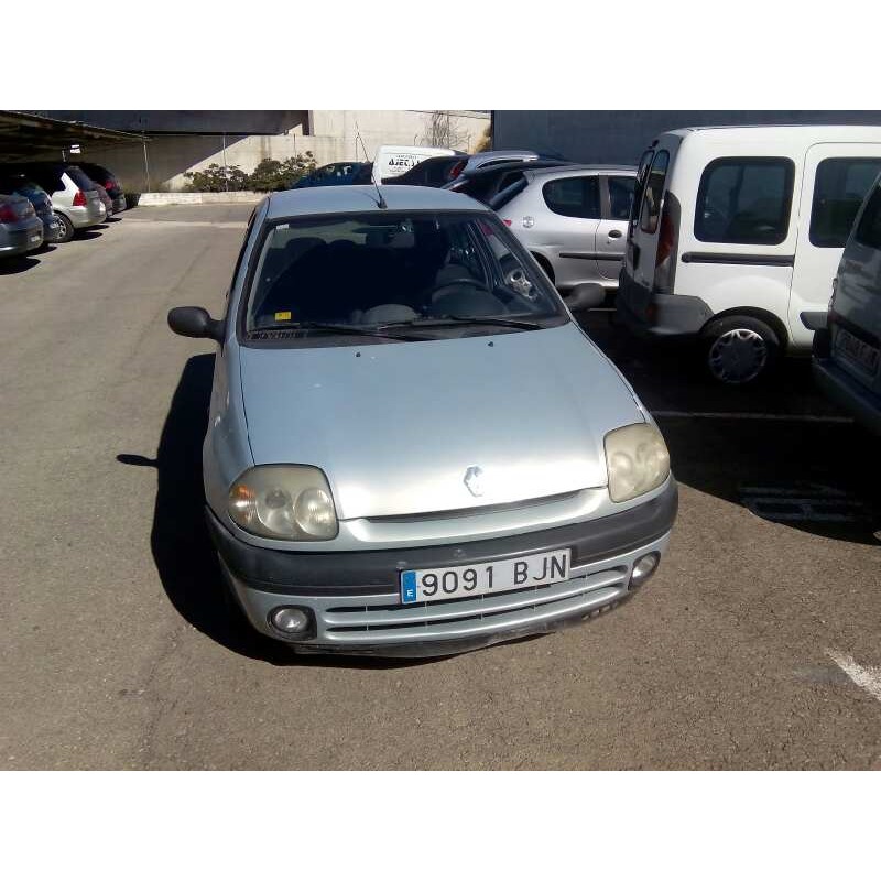 RENAULT CLIO II FASE I (B/CBO)