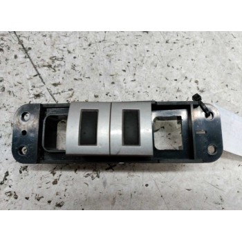 Recambio de botonera para kia carnival ii 2.9 cdri ex referencia OEM IAM   