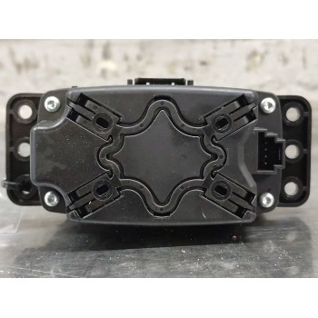 Recambio de mando multifuncion para mercedes-benz clase gla (x156) gla 200 (156.943) referencia OEM IAM A2469009815  