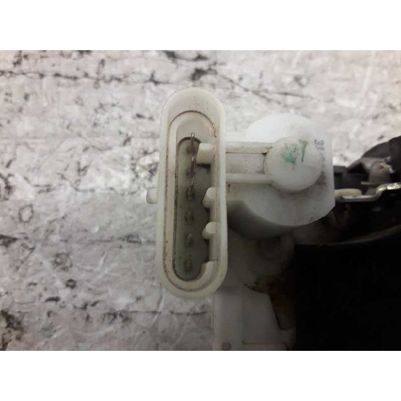 Recambio de cerradura puerta delantera izquierda para alfa romeo 147 (190) 1.6 ts 120 collezione referencia OEM IAM - Blanco 2