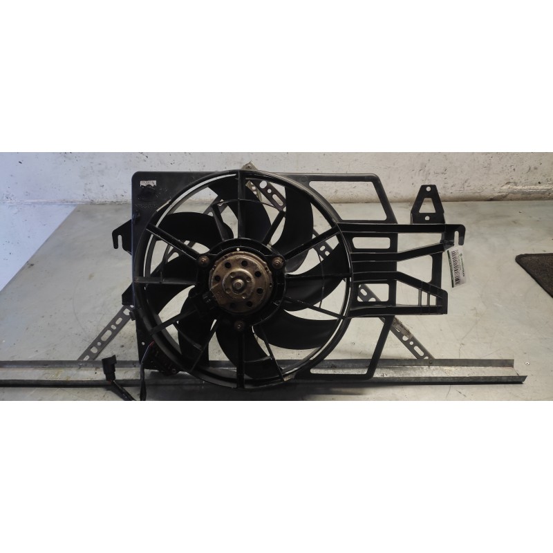 Recambio de electroventilador para ford escort berl./turnier básico berlina referencia OEM IAM   2 PINS