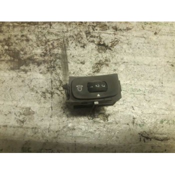 BOTON REGULACION DE FAROS 8200147868 4 PINS 