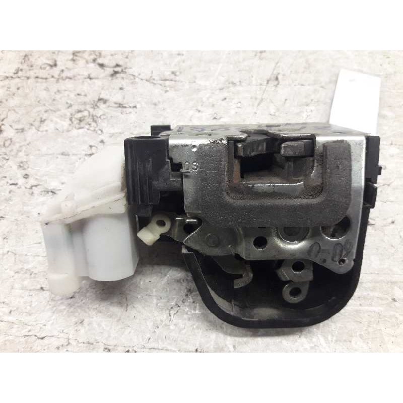 Recambio de cerradura puerta delantera izquierda para alfa romeo 147 (190) 1.6 ts 120 collezione referencia OEM IAM - Blanco 3
