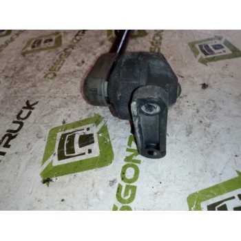Recambio de brazo retrovisor derecho para nissan trucks eco-t eco-t 100 referencia OEM IAM   