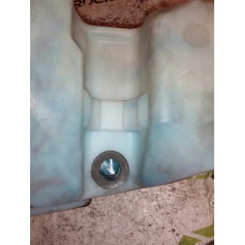 Recambio de deposito limpia para renault mascott fg 120. 35/55/65 cabina individual referencia OEM IAM 8200146985  