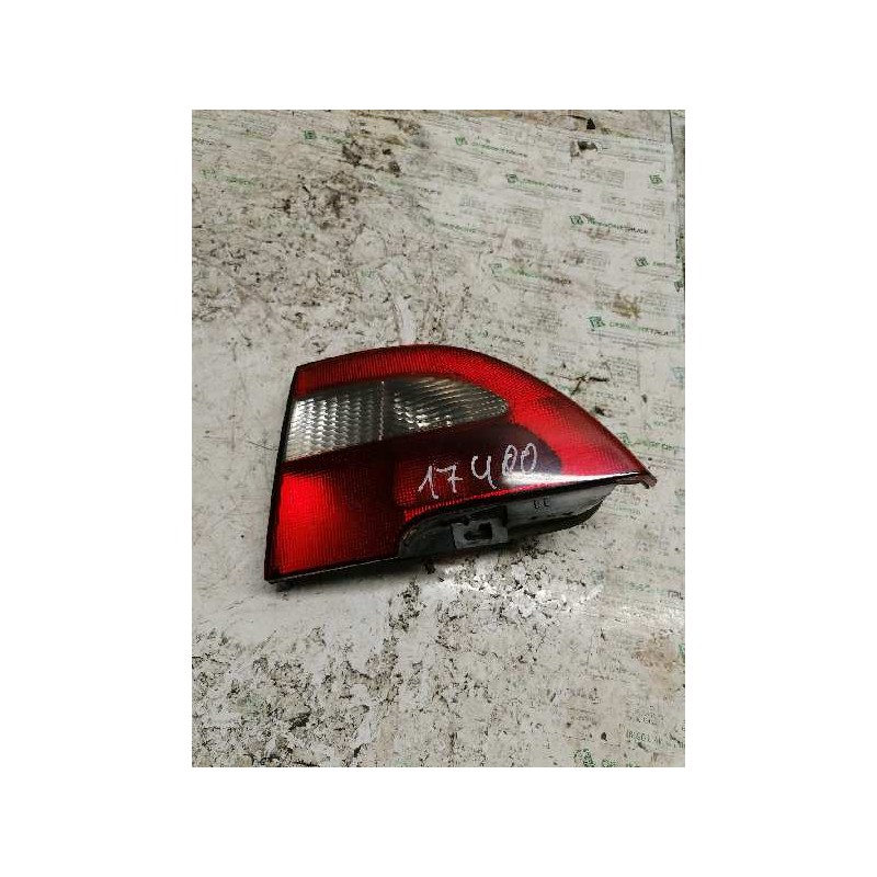 Recambio de piloto trasero derecho interior para renault megane i classic (la0) 1.9 d europa referencia OEM IAM   4 PINS - Verde