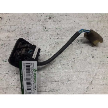 Recambio de mando elevalunas trasero izquierdo para mg serie 200 (xw) 218 sldt referencia OEM IAM YUF10057LNF  
