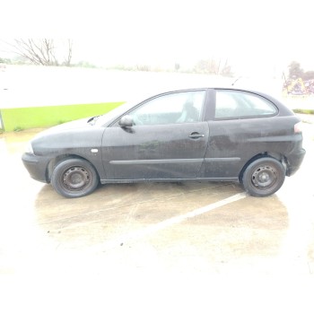 seat ibiza (6l1) del año 2002