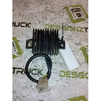 Recambio de modulo electronico para nissan trucks atleon 165 referencia OEM IAM 015011620 NAGARES CONVERTIDOR 24/12V