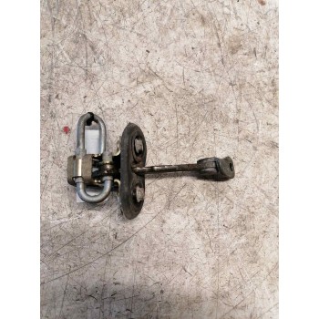 RETENEDOR PUERTA DELANTERA IZQUIERDA
