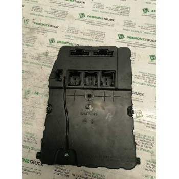 Recambio de caja reles / fusibles para renault scenic ii authentique referencia OEM IAM 8200525384 S118400150D 