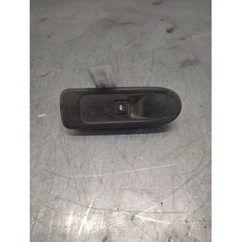 MANDO ELEVALUNAS DELANTERO DERECHO 96565184XT 4 PINS