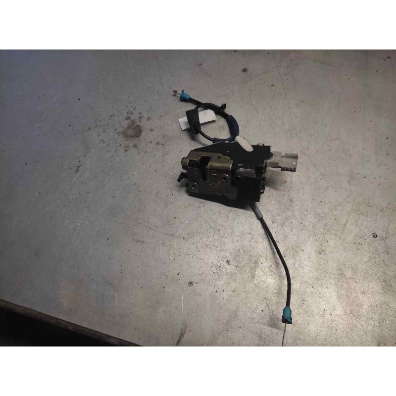 Recambio de cerradura puerta trasera izquierda para citroën c4 berlina vtr plus referencia OEM IAM 96607005 6 PINS 
