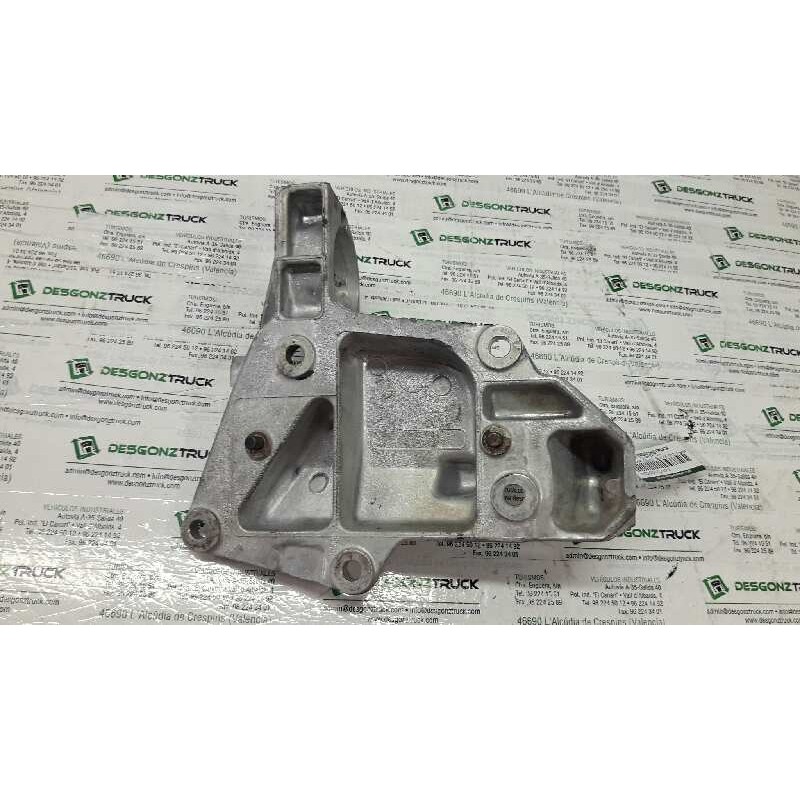 Recambio de soporte alternador para nissan primera berlina (p12) acenta referencia OEM IAM - Negro 3