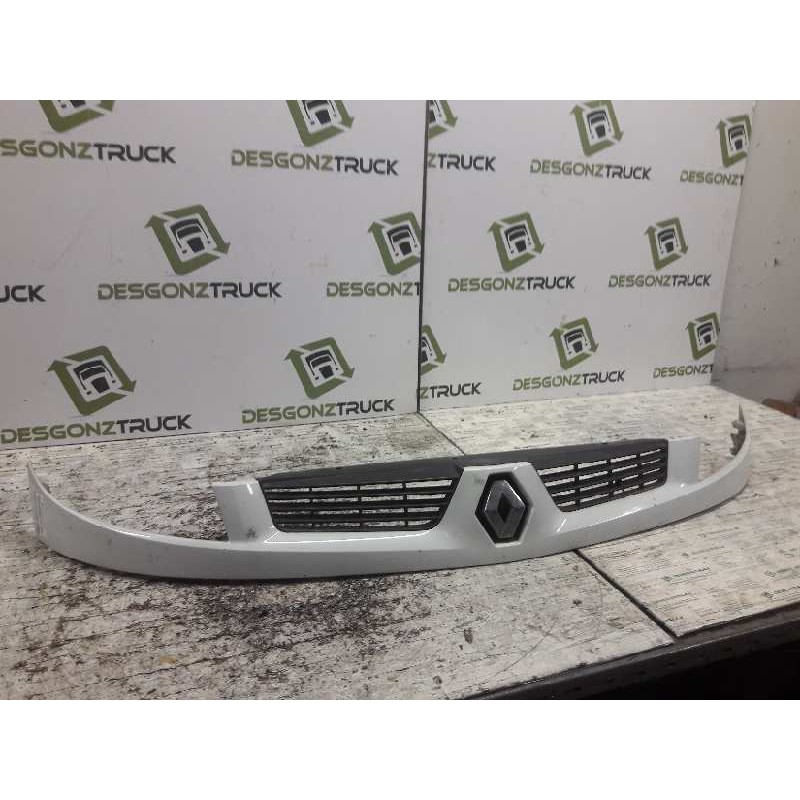 Recambio de rejilla delantera central para renault kangoo (f/kc0) referencia OEM IAM - Blanco 2