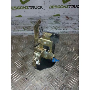 Recambio de cerradura puerta delantera derecha para renault premium lander fg 4x2 cabina larga referencia OEM IAM 7420864258  
