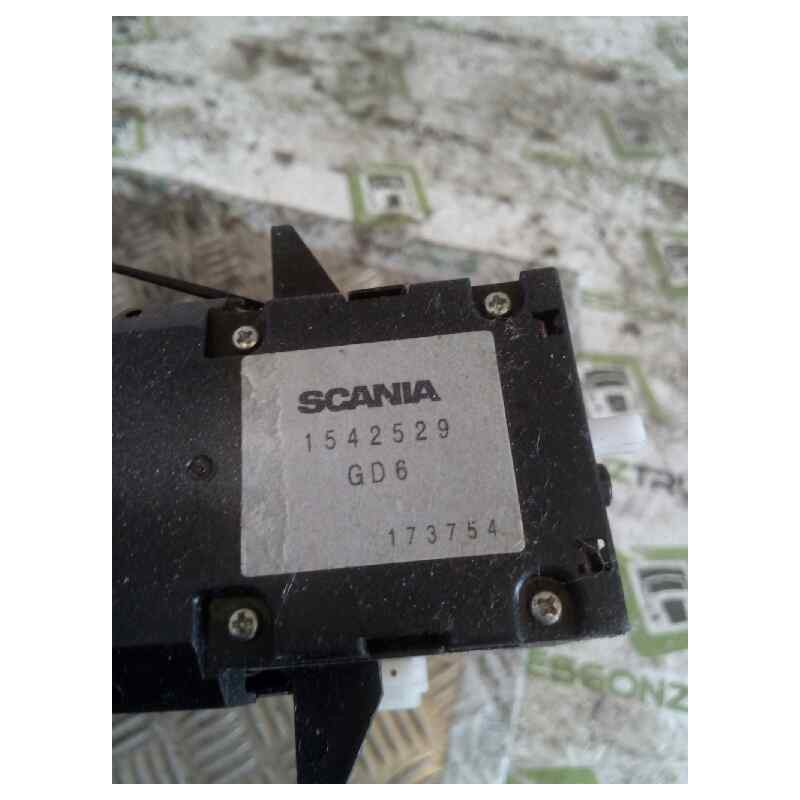 Recambio de mando limpia para scania serie p/g/r (l-clase) fsa r450 (4x2)eb largo cr 19 a referencia OEM IAM 1542529 - Blanco 2