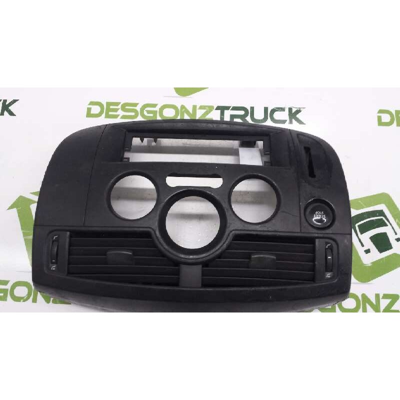 Recambio de embellecedor interior central para renault scenic ii 1.9 dci diesel fap referencia OEM IAM   