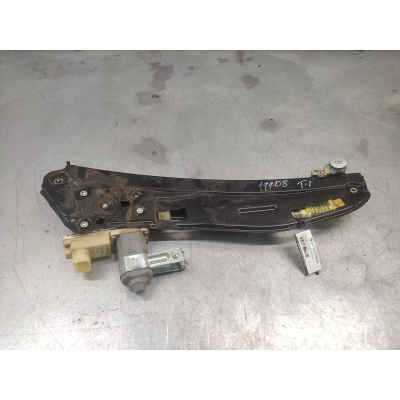 Recambio de elevalunas trasero izquierdo para bmw serie 7 (e65/e66) 730d referencia OEM IAM  9 PINS 