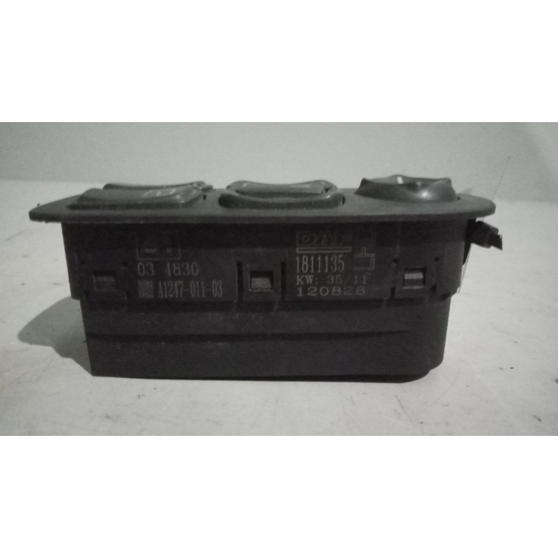 Recambio de mando elevalunas delantero izquierdo para daf serie xf105.510 12.9 diesel referencia OEM IAM 1811135 - Blanco 3